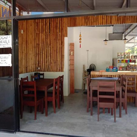 Lr Hostel And Cafe Моалбоал Екстериор снимка